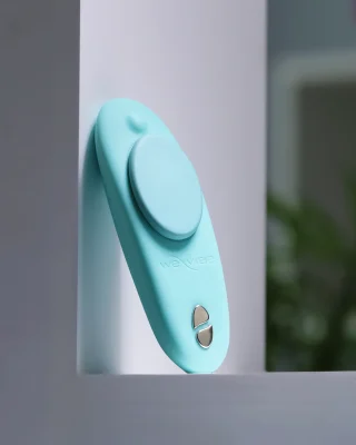 trứng rung gắn quần chip we-vibe-moxie điều khiển app điện thoại
