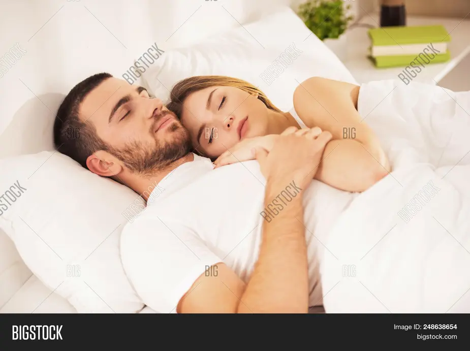 Cách Sử Dụng Đồ Chơi Tình Dục Với Bạn Tình An Toàn lợi ích khi sử dụng đồ chơi tình dục với bạn tình